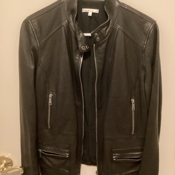 Vince. 100% Genuine Leather Black Zip Up Biker Moto Style Jacket Size Large - Picture 6 of 7